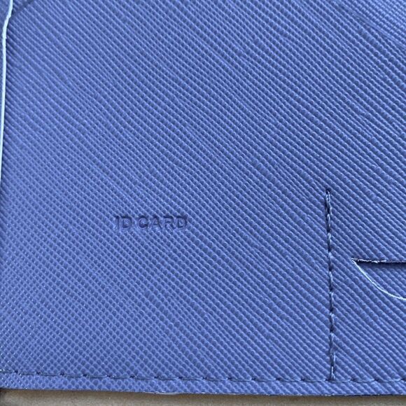 TRAVEL wallet vegan safiano leather snap closure interior zip pocket cardholders - Picture 6 of 12